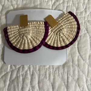 Beautiful earrings made of Paja Toquilla 100% straw weaved -made in Ecuador